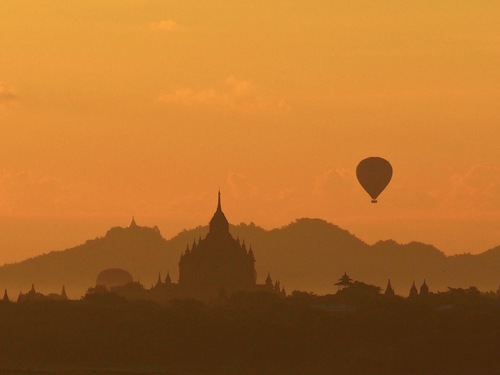 Bagan Balloon