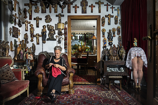 Collector selfportrait Color Awards Winners and Nominees